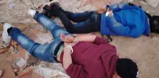 PNC captura a dos sujetos en lazona 18 capitalina. Foto La Hora: PNC.