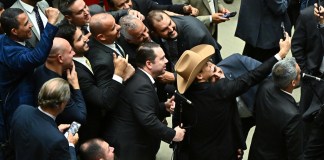 EE. UU. respalda el proyecto de ley que busca reducir la condena del expresidente Jair Bolsonaro.