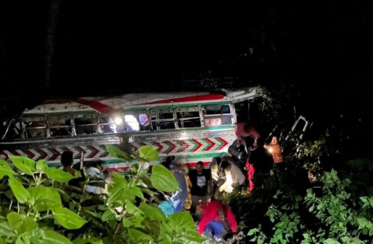 Según los socorristas, el accidente se registró en el km 172 de la ruta Interamericana.