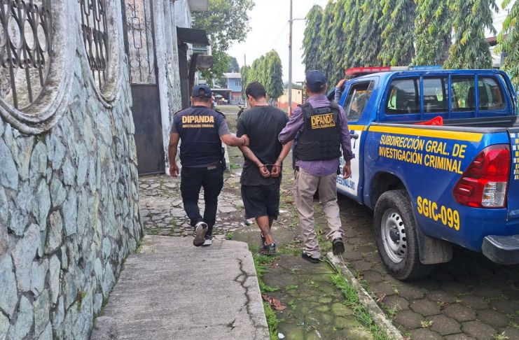 Presunto pandillero alias "Chuky" capturado tras operativo en Suchitepéquez. Foto La Hora: PNC