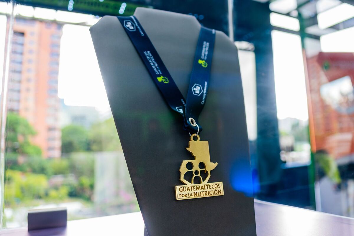 Medalla que recibirán los corredores. Foto: Cortesía por Guatemaltecos por la Nutrición.