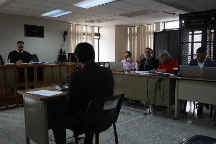 Caso Szarata La defensa del ex viceministro de gobernación, Carlos García Rubio, busca que no se tome en cuenta la reconstrucción de hechos por el caso Szarata. Foto La Hora: Daniel Ramírez