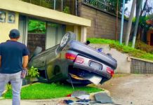 Video: conductor pierde control y casi arrolla a trabajador municipal en Santa Catarina Pinula