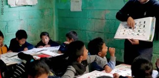 Gobierno Oficializa salarios base para maestros del sector publico para 2026.