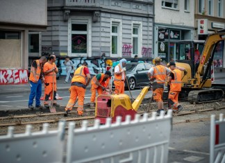 El salario mínimo sí debe de aumentar, aseguran diputados y esta es la razón que lo justificaría
