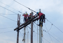 Energuate y electrificación en Santa Rosa. Foto La Hora: Energuate
