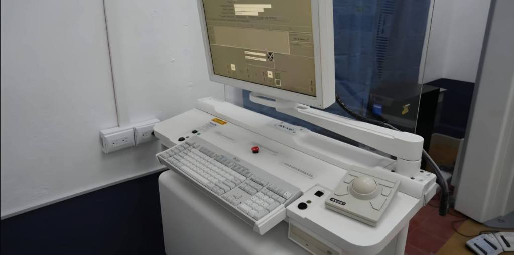 Un médico radiólogo y técnicos especializados en imágenes están a cargo de la nueva clínica. Foto La Hora: Ministerio de Salud