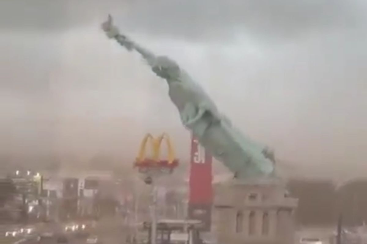 Fuerte viento derriba réplica de la Estatua de la Libertad en Brasil
