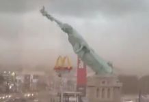 Video: Fuertes ráfagas de viento derriban réplica de la estatua de la libertad en Brasil Réplica de la estatua de la libertad derribada por el viento en Brasil. Foto La Hora: Captura de Pantalla