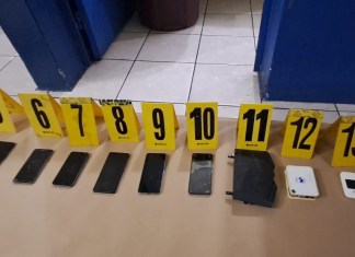 Teléfonos en requisa en centro carcelario