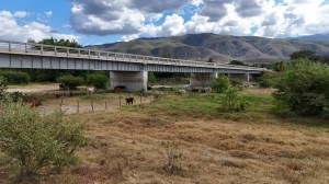 Construcción del puente de ingreso a El Jícaro alcanza el 93 % de avance