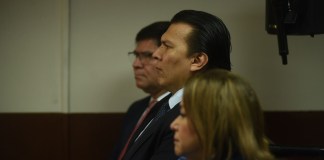 Los magistrados del TSE, Rafael Rojas, Gabriel Aguilera e Irma Palencia, en una audiencia en el edificio de Torre de Tribunales. Foto La Hora: Diego España.