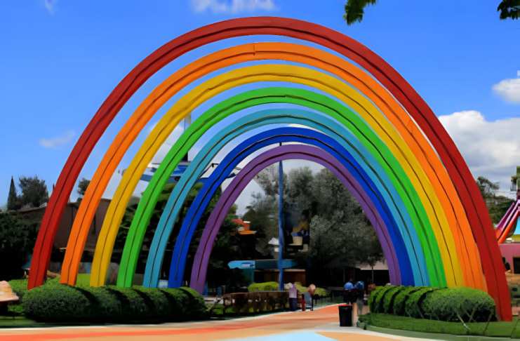 Irtra continúa con su temporada navideña 2025 con desfiles aún programados en Mundo Petapa y Xetulul, ofreciendo espectáculos familiares durante diciembre y los primeros días de enero.