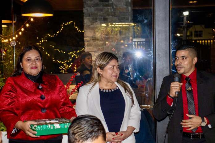 La magistrada de la CSJ, Jenni Alvarado Tení, en un evento de ASPA en diciembre último. Foto La Hora: ASPA.