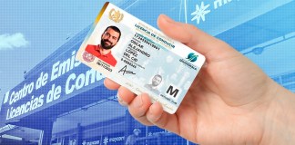 Licencia de conducir para motocicleta (Tipo M). Arte La Hora: Alejandro Ramírez