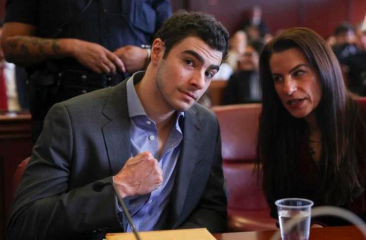 “Había un arma”: nuevas revelaciones en el caso de Luigi Mangione tras audiencia en Manhattan Foto: La Hora/ EFE