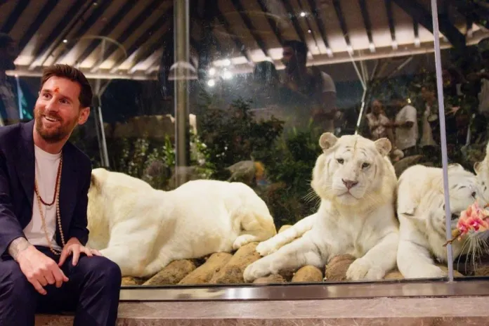 Messi visito un centro de conservacion animal Messi en su visita a un centro de conservación animal tras su visita en la India. Foto La Hora: sayanmondal.official