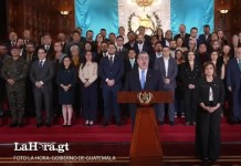 Ministros inician la entrega de cartas de renuncia anual, otros a la espera de solicitud oficial. Foto La Hora: Archivo