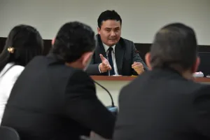 OJ mantiene silencio sobre el avance de las denuncias que podrían expulsar al juez Fredy Orellana