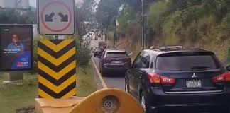 La Policía MT informó que durante la tarde de este miércoles 24 de diciembre se registra una alta carga vehicular en diversos sectores de la ciudad de Guatemala.