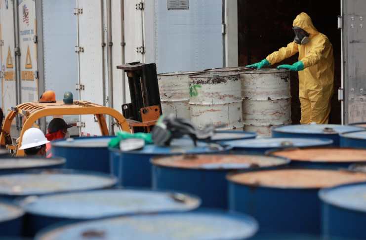 DEA destaca acuerdo gubernativo de Guatemala contra precursores químicos para fentanilo.