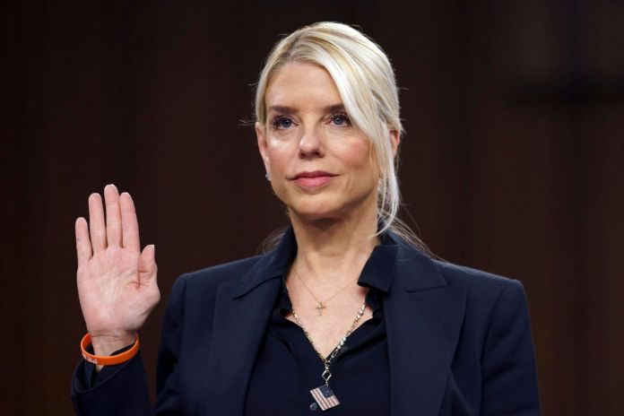 EE.UU. ordenó identificar a supuestos “terroristas domésticos” y crear una lista de los objetivos. Foto La Hora: EFE