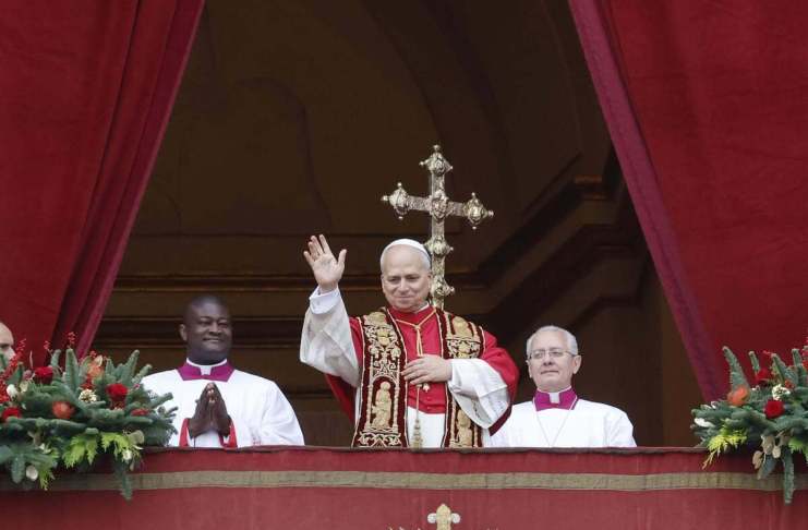 El papa León XIV, en su primer mensaje de Navidad antes de la bendición 'Urbi et Orbi', "justicia, paz y estabilidad para el Líbano, Palestina, Israel y Siria"
