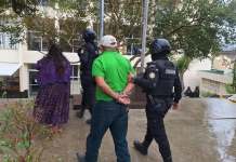 Presuntos integrantes de una banda de secuestradores capturados en Alta Verapaz. Foto La Hora: PNC