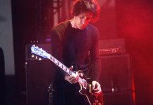 El legendario músico Perry Archangelo Bamonte, figura clave de la influyente banda británica The Cure, falleció a los 65 años.