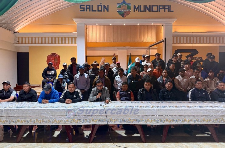 Rechazo del Pueblo de Nahualá a las medidas de la Presidencia. Foto La Hora: Supercable Nahualá