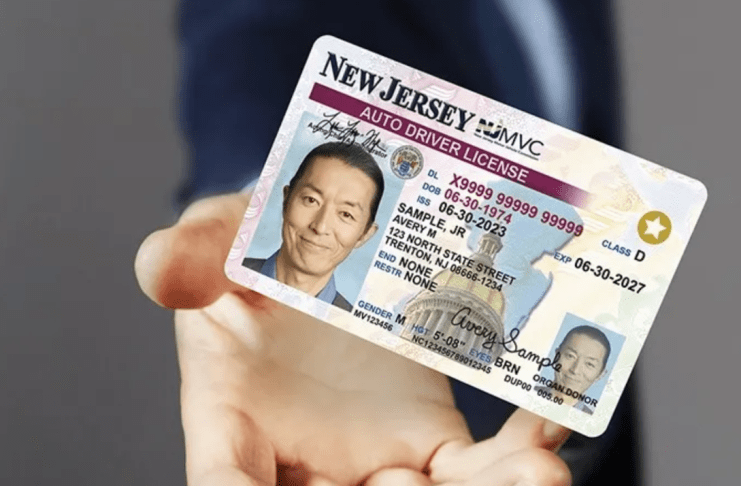 Residentes en EE. UU. tendrán que pagar una tarifa para viajar si no poseen REAL ID