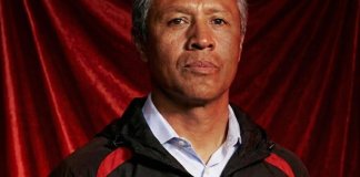 El mexicano Roberto Hernández llega al banquillo de Xelajú MC en sustitución de Amarini Villatoro.