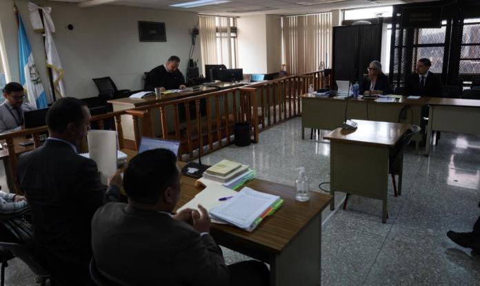 El Tribunal Cuarto de Sentencia Penal conoce el caso contra el exvicemnistro García Rubio. Foto La Hora: Daniel Ramírez.