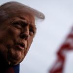 Trump firmó una orden ejecutiva para declarar al fentanilo, droga que ha generado estragos en la población estadounidense. Foto La Hora: EFE