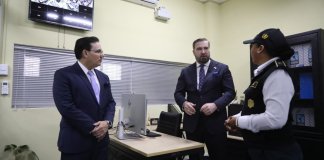 Unidad de Análisis Financiero inaugurada con autoridades del Ministerio de Gobernación y Embajada de EE. UU. Foto La Hora: Mingob