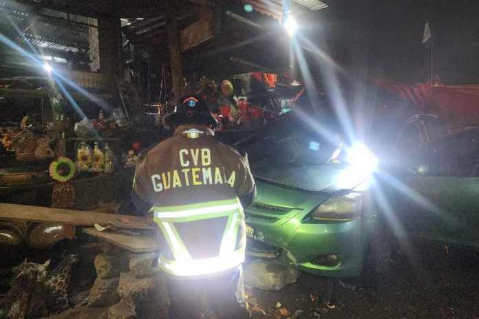 Varias personas heridas fueron atendidas en hospitales a consecuencia de ataques armados y accidentes de tránsito. Foto La Hora: CVB