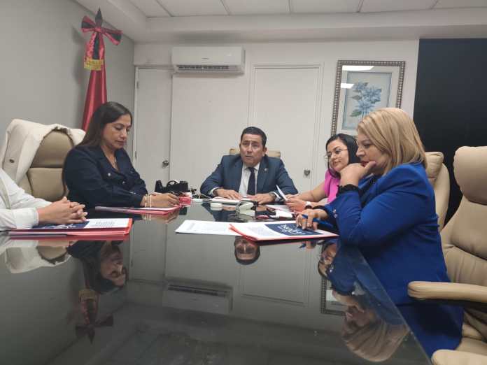 El Colegio de Abogados y Notarios de Guatemala (CANG) recibirá expedientes para la Postuladora del TSE hasta este viernes. Foto La Hora: Engelberth Blanco