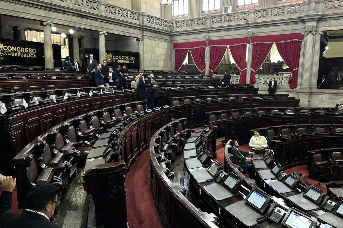 Sesiones extraordinarias sin avances con agenda legislativa