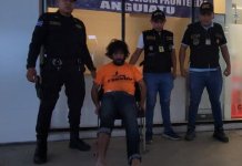 Salvadoreño «Fidelino» presunto pandillero del Barrio 18 es expulsado del país Autoridades expulsan a presunto pandillero salvadoreño requerido por la justicia de El Salvador.