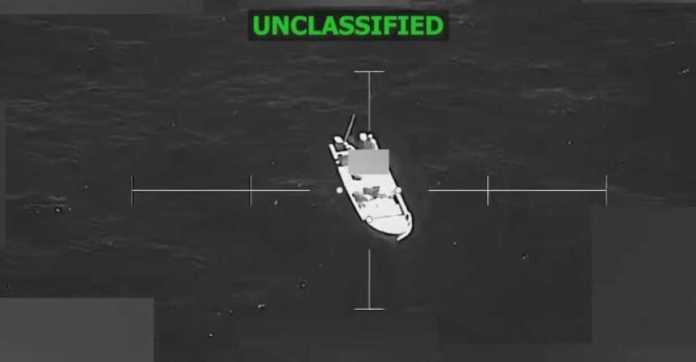 ataque Este 15 de diciembre, la Fuerza de Tarea Conjunta Southern Spear ejecutó ataques cinéticos letales contra tres embarcaciones operadas.