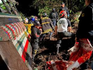 PNC da detalles del accidente en Nahualá, qué pasó con el piloto involucrado y de qué se le señala