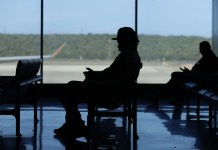 EFE: Iberia cancela las operaciones con Venezuela hasta el 31 de diciembre Aeropuerto de Venezuela