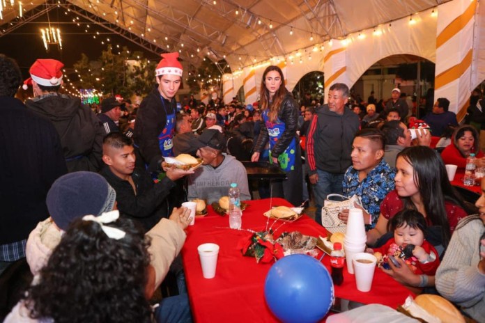cena La tradicional Cena Navideña programada para el 24 de diciembre de 2025 tendrá lugar en el Palacio Municipal.