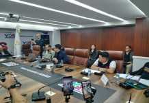 El viceministro de Comunicaciones, y el director del Fondo Social de Solidaridad, respondieron cuestionamientos de los diputados de VOS. Foto: La Hora