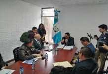 El viceministro de Gobernación, Estuardo Solórzano, acude a citación del diputado José Chic por construcción de cárceles. Foto: La Hora