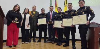 Los agentes guías K-9 recibieron el curso de formación en Colombia por cuatro meses. Foto La Hora: PNC