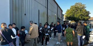 Los 18 connacionales detenidos en Texas, EE. UU., ya fueron asistidos y retornados al país, según el Minex. Foto La Hora: Consulado General de Guatemala, Houston, Texas