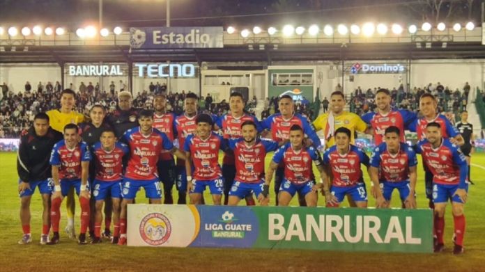 El 4 y 11 de febrero del 2026, los chivos del Xelajú MC se enfrentarán ante Monterrey. Foto La Hora: Xelajú MC