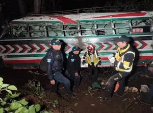 Qué es y cuáles son los efectos de la metanfetamina, droga hallada en el conductor del bus accidentado