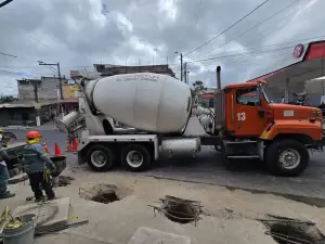 Colocan pilotes y columnas para fundición de paso a desnivel en El Milagro